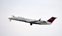 N914EV @ KATL - Taxi ATL - by Ronald Barker
