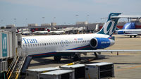 N955AT @ KATL - Atlanta - by Ronald Barker