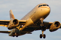 G-DBCD @ EGLL - G-DBCD @ EGLL - by Jan Ittensammer