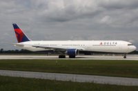 N842MH @ EDDM - Delta - by Loetsch Andreas