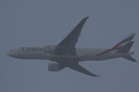A6-EWA @ OMDB - Emirates Boeing 777