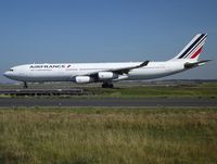 F-GLZN @ LFPG - Recently resprayed in the revised livery, Zulu-November was delivered on 1998-11-30 - by Alain Durand