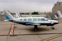 VH-LHF @ YMEN - Piper PA-31-350 Navajo Chieftain [31-7652082] Essendon~VH 20/03/2007 - by Ray Barber