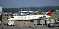 N927EV @ KATL - Atlanta - by Ronald Barker