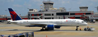 N613DL @ KATL - Taxi ATL - by Ronald Barker