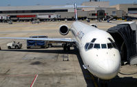 N907DA @ KATL - Atlanta - by Ronald Barker
