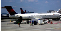 N911DA @ KATL - Atlanta - by Ronald Barker