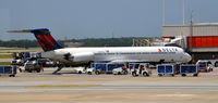 N977DL @ KATL - Atlanta - by Ronald Barker