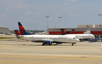N3744F @ KATL - Taxi ATL - by Ronald Barker