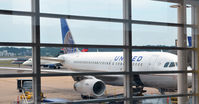 N850UA @ KDCA - DCA, VA - by Ronald Barker