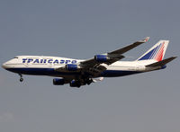 EI-XLI @ LEBL - Landing rwy 25R - by Shunn311