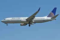 N12225 @ CYVR - 1998 Boeing 737-824, c/n: 28934 - by Terry Fletcher