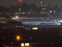 N429NV @ KLAX - Long exposure - by Jonathan Ma