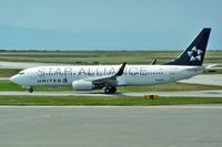 N26210 @ CYVR - 1998 Boeing 737-824, c/n: 28770 - by Terry Fletcher