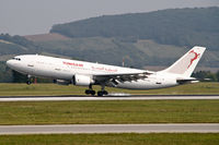 TS-IPA @ LOWW - Airbus A300-600