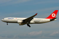 TC-JNG @ EDDF - On finals r/w 25L