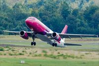 HA-LWH @ EDDK - Airbus A320-232 - by Jerzy Maciaszek