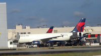 N352NW @ KATL - Atlanta - by Ronald Barker