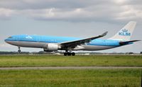 PH-AOE photo, click to enlarge
