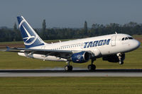 YR-ASC @ VIE - TAROM - by Chris Jilli
