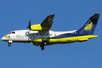 HB-AEV @ VIE - Skywork - by Chris Jilli