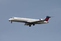 N713EV @ DTW - ASA CRJ-700
