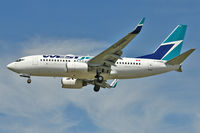 C-GUWS @ CYVR - 2002 Boeing 737-76N, c/n: 33378 - by Terry Fletcher