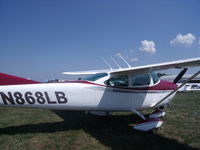 N868LB @ I74 - cessna 182 - by christian maurer