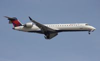 N724EV @ DTW - ASA CRJ-700