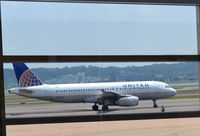 N461UA @ KDCA - Taxi DCA - by Ronald Barker