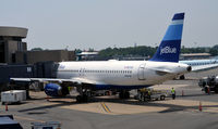 N517JB @ KDCA - DCA VA - by Ronald Barker