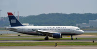 N747UW @ KDCA - Landing DCA - by Ronald Barker