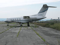 N300RD @ KHGR - awaiting better days... - by olivier Cortot