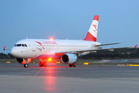 OE-LBI @ VIE - Austrian Airlines