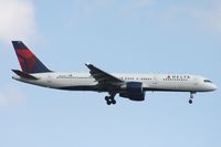 N6703D @ MCO - Delta 757 - by Florida Metal