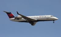 N8516C @ DTW - Pinnacle CRJ