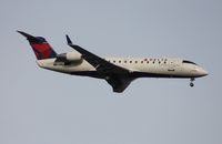 N8758D @ DTW - Pinnacle CRJ - by Florida Metal