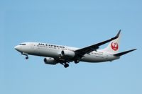 JA339J @ RJCC - JAL Express B737-800 App Rwy19L