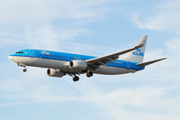 PH-BXZ @ EGLL - Seen landing Rwy 27R at Heathrow Apt.