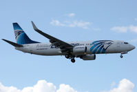 SU-GDD @ LSGG - Landing - by micka2b