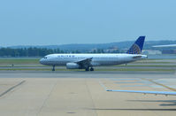 N480UA @ KDCA - Taxi DCA - by Ronald Barker