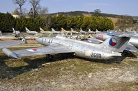 2608 - at Savigny-les-Beaune - by Volker Hilpert