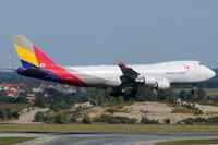 HL7436 @ VIE - Asiana Cargo