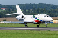 VP-CGC @ LOWL - Volkswagen Volkswagen Air Servises Dassault Falcon 2000 landing in LOWL/LNZ - by Janos Palvoelgyi