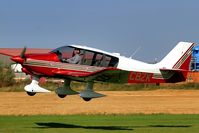 G-CBZK @ BREIGHTON - Local resident