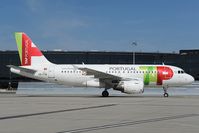 CS-TTK @ LOWW - TAP Airbus 319 - by Dietmar Schreiber - VAP
