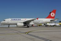 TC-JPR @ LOWW - THY Airbus 320
