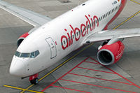 D-ABBW @ EDDL - Air Berlin D-ABBW arriving at it's gate at DUS - by Thomas M. Spitzner
