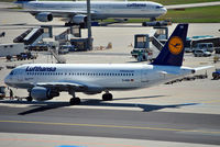 D-AIQK @ EDDF - Being unhitched after pushback