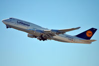 D-ABVM @ EDDF - Climbing off r/w 07L - by Robert Kearney